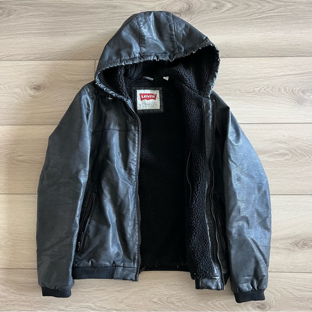 Men’s Levi’s Sherpa Lined Faux Leather Jacket with hood